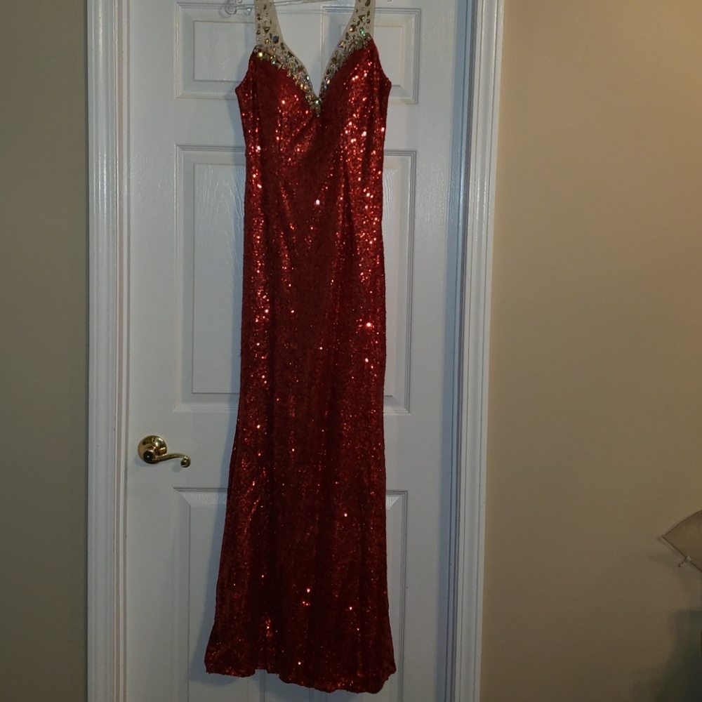 Purchased for pageant and didn't use